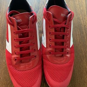Hugo Boss smart casual athletic shoe. Like new. Euro 44